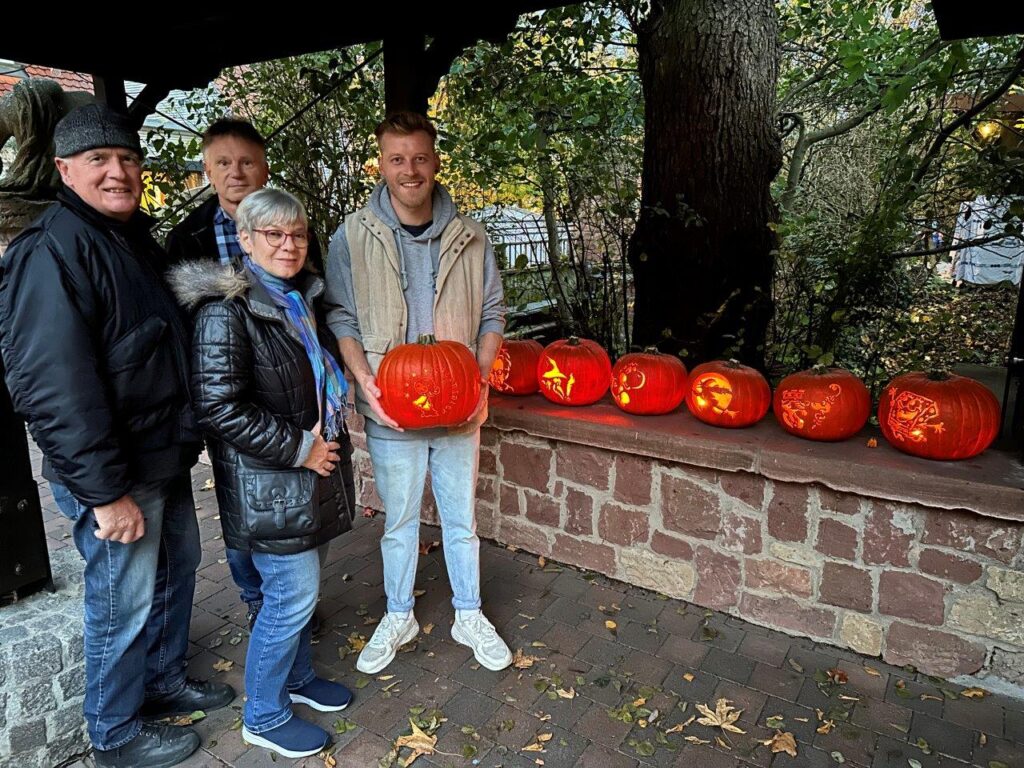 Aber Hallllo!!! Und zwar Halloweeeeen!!!