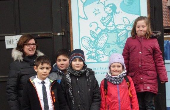 Grundschule Dorschberg-Wörth besucht und unterstützt Kinderhospiz Sterntaler
